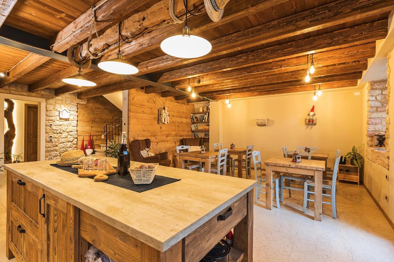 Malga Laben Bed & Breakfast Velo Veronese Bagian luar foto